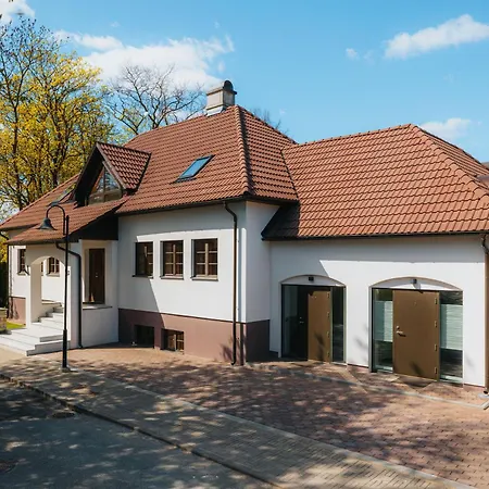 Komandandi Smart Center Apartament