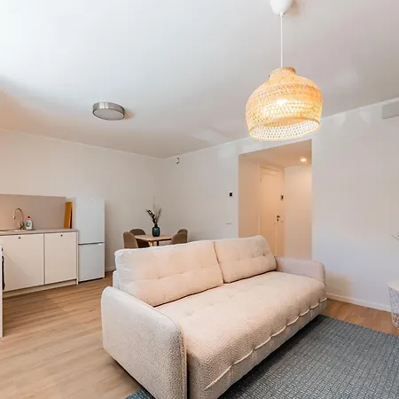 Apartment Komandandi