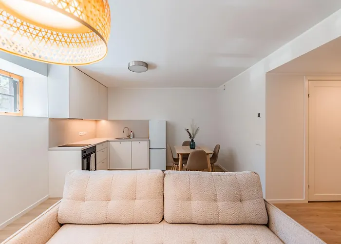 Komandandi Smart Center * كوريسارِ